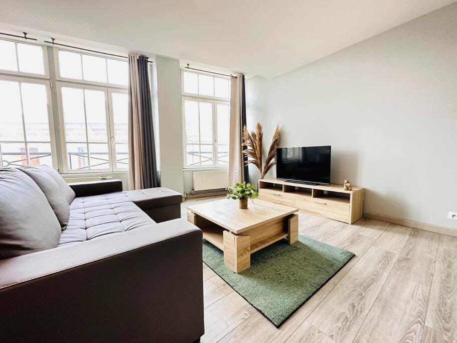 Au Coeur De Bruyeres Apartment ภายนอก รูปภาพ
