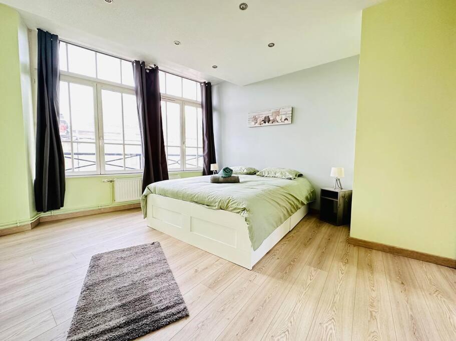 Au Coeur De Bruyeres Apartment ภายนอก รูปภาพ