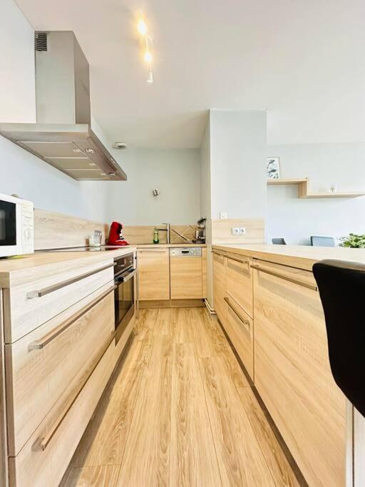 Au Coeur De Bruyeres Apartment ภายนอก รูปภาพ